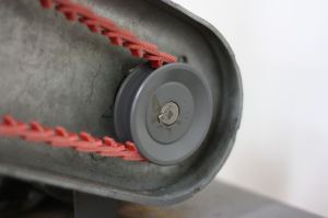 Here is the motor shaft pulley (also known as "the little pulley")...